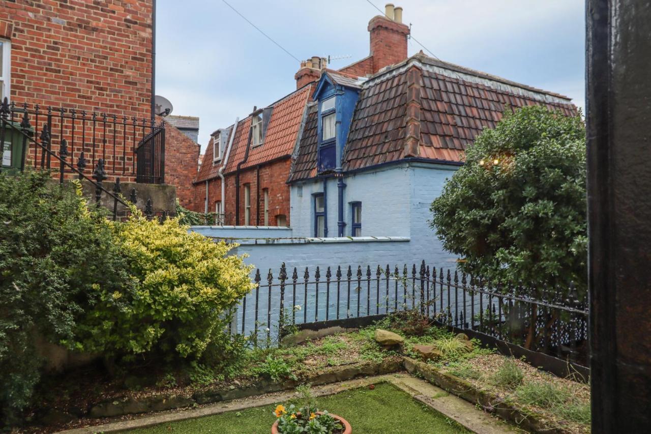 Вилла West End House Уитби Экстерьер фото